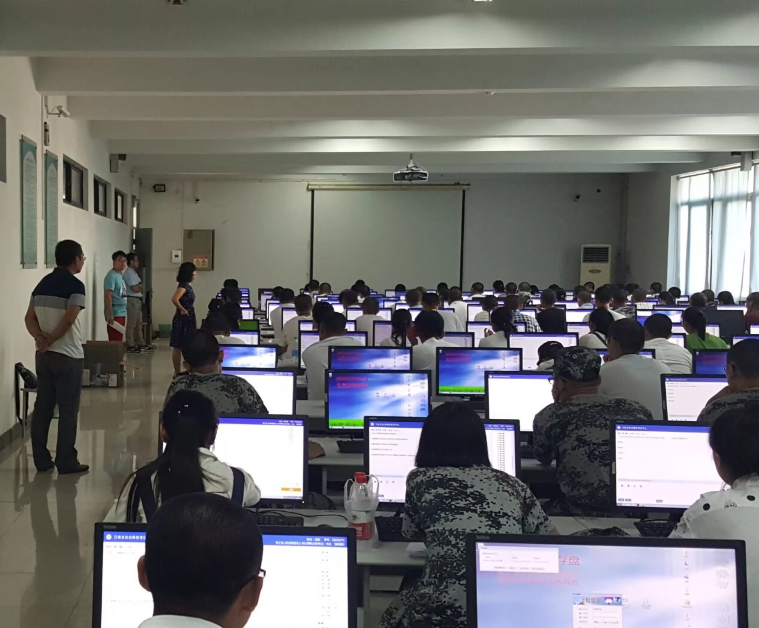 VirtualCamera有助于监控认证考试时的电脑活动